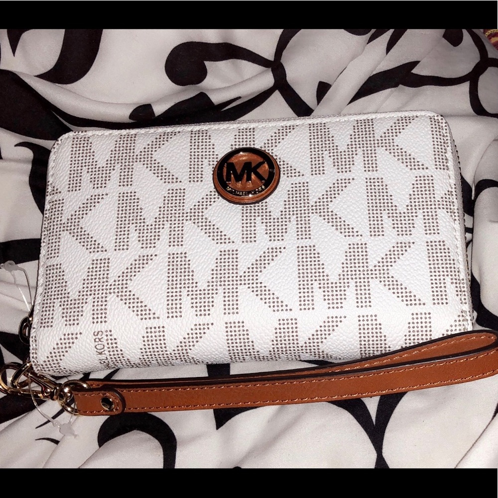 BRAND NEW MICHAEL KORS FULTON